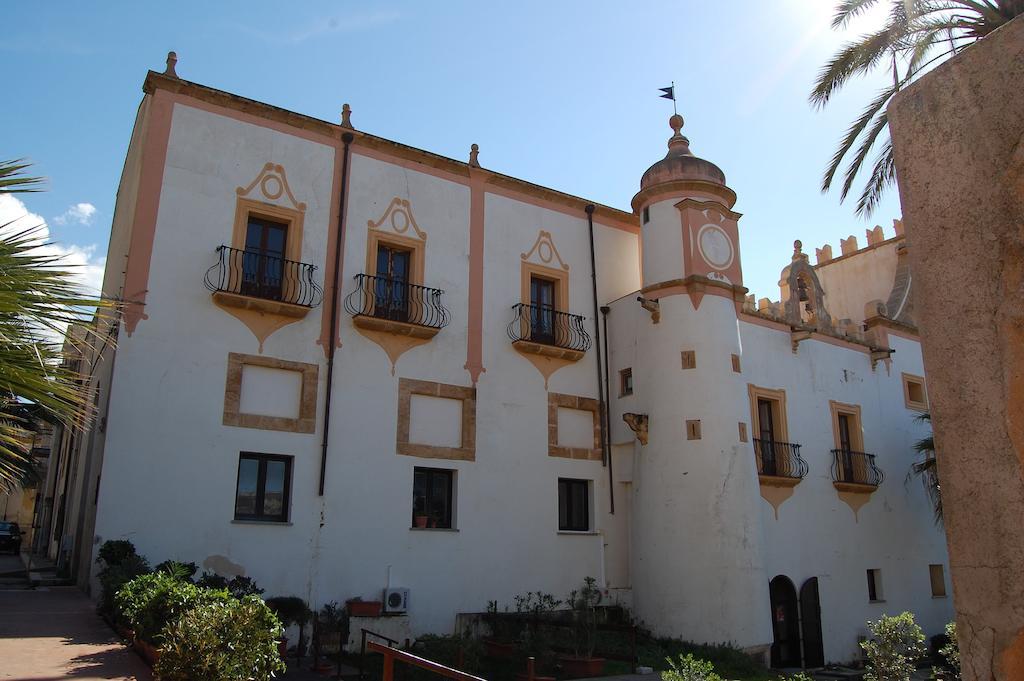 Cinisi 89 B&B Bagian luar foto