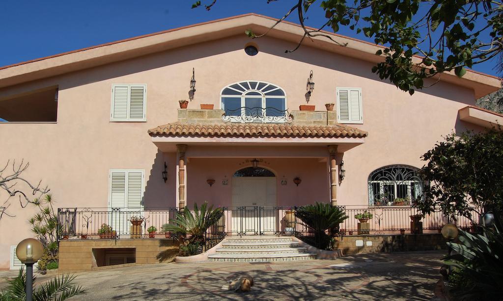 Cinisi 89 B&B Bagian luar foto
