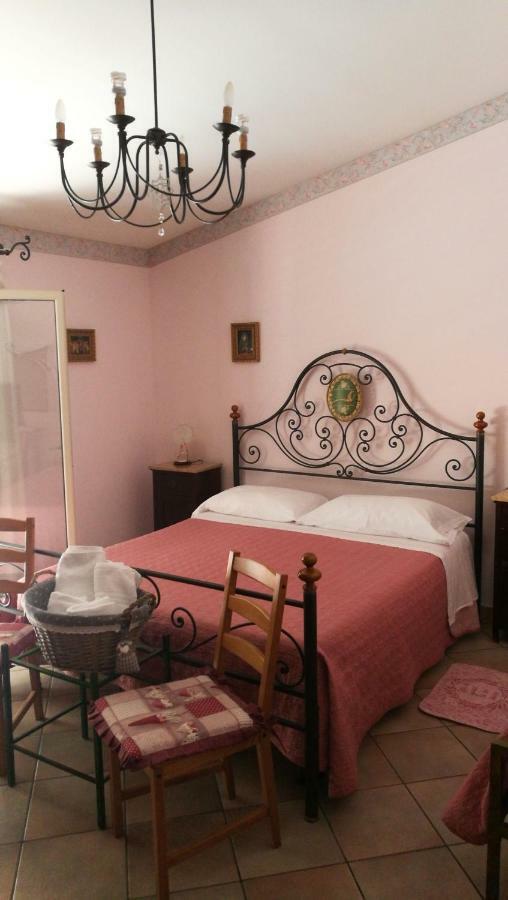 Cinisi 89 B&B Bagian luar foto