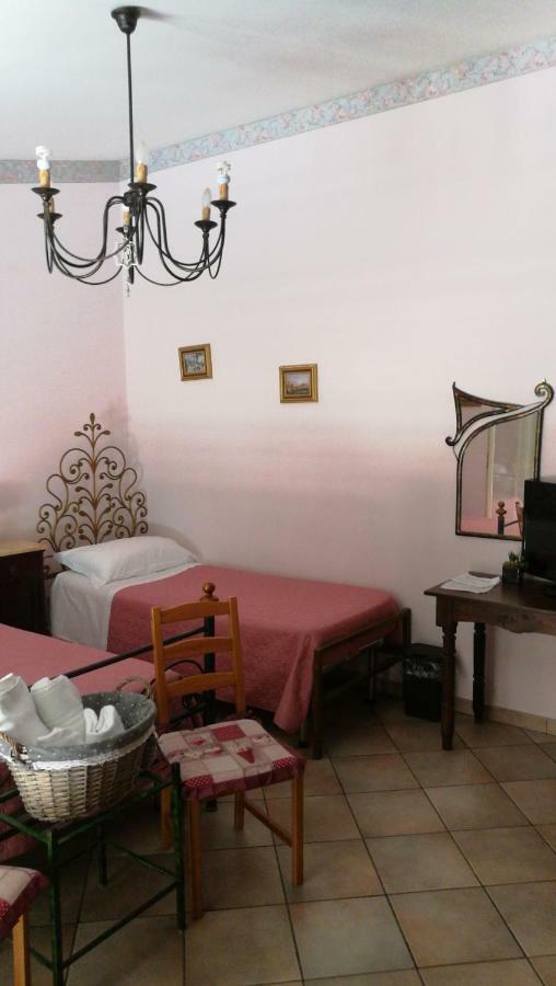 Cinisi 89 B&B Bagian luar foto